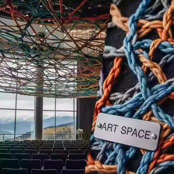 Аренда Сеть игровая шерстяная для тимбилдинга в Radisson Hotel Rosa Khutor — ART SPACE