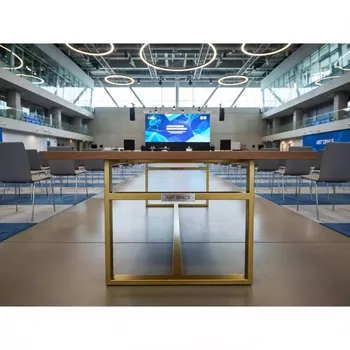 Аренда Каркас стола Лидер 3 золотой в ледовой арене «Шайба» — ART SPACE