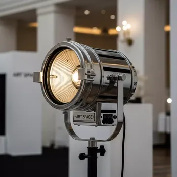 Аренда Прожектор светодиодный RETRO PORTMAN P 1 LAMP в Гранд Отель Поляна — ART SPACE