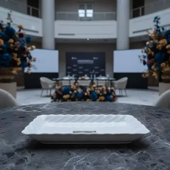 Аренда Блюдо прямоугольное Chan Wave 275х180х30 мм в Rodina Grand Hotel & SPA — ART SPACE