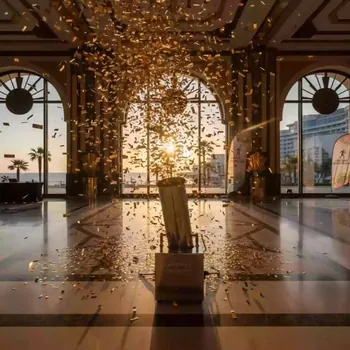 Аренда Машина конфетти для мероприятия в Radisson Blu Resort & Congress Centre — ART SPACE
