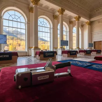 Аренда Стреппинг инструмент пневматический White Penguin KZB 2 в Golden Tulip Rosa Khutor — ART SPACE