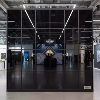 Аренда Ширма стеклянная черная в Сириус Арене — ART SPACE