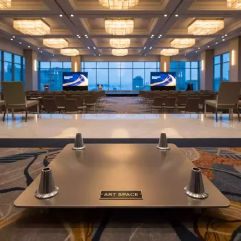 Аренда Площадка опорная C 2 390 Q в Pullman Sochi Centre — ART SPACE