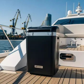 Аренда Шредер Bulros 812C черный серебро 4х50 мм на VIP-яхте (Имеретинский порт) — ART SPACE