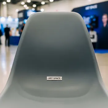 Аренда Стул Enave New пластик серый в Alpha Sirius — ART SPACE