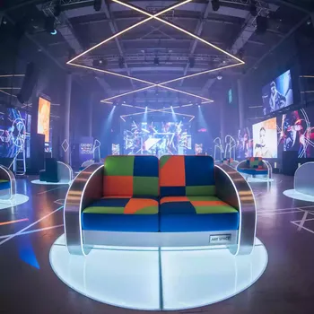Аренда Диван двухместный с подушками Twins в Cosmos Sochi Hotel — ART SPACE