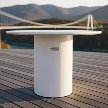 Аренда Стол обеденный малый Flow белый в Skypark Sochi — ART SPACE