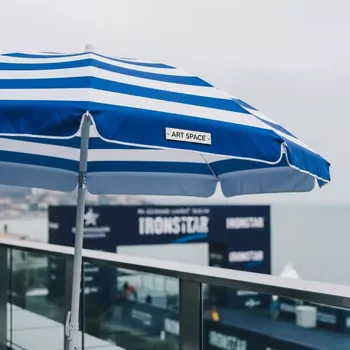Аренда Зонт уличный Breeze 200 сине белый с функцией наклона в Grand Karat Sochi — ART SPACE