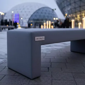 Аренда Банкетка со спинкой Block Grey в ледовом дворце «Большой» — ART SPACE