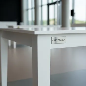 Аренда Стол Лидер 1 белый 1200х600 в VK Stadium Sirius — ART SPACE