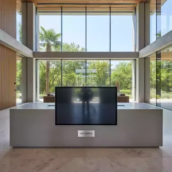 Аренда Монитор сенсорный встраиваемый 23” LG 23SE3TE B на вилле «Анна» — ART SPACE