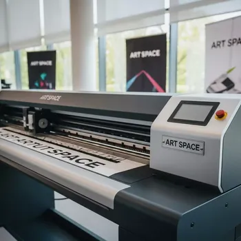 Аренда Режущий плоттер Mimaki CG 100SRIII в Imeretinskiy Hotel — ART SPACE