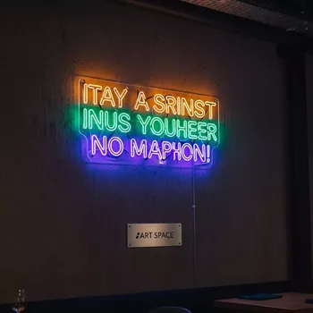 Аренда Вывеска неоновая мемная в ресторане «Баран-Рапан» — ART SPACE