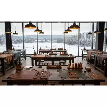 Аренда Кожаные аксессуары мастер класс в Imeretinskiy Hotel — ART SPACE