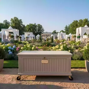 Аренда Сундук Royal Family KARL 120 бежевый в усадьбе Голицына — ART SPACE