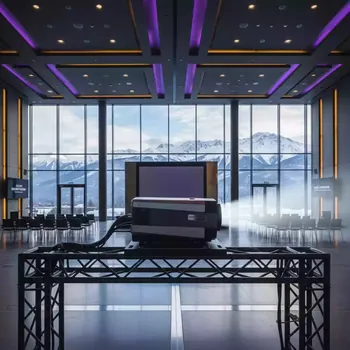 Аренда Проектор 10000 люмен для конференции в Panorama by Mercure — ART SPACE