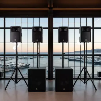 Аренда Звуковой комплект 2,5 кВт на территории Морпорта Сочи — ART SPACE