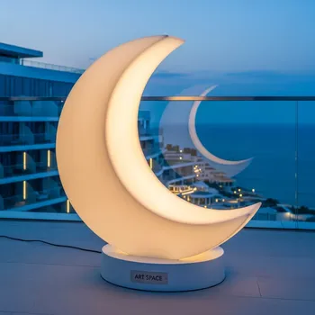 Аренда Луна месяц декоративная в комплексе Sea Galaxy — ART SPACE