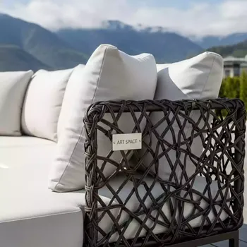 Аренда Диван плетеный с подушкой Synthesis в Sochi Marriott Krasnaya Polyana — ART SPACE
