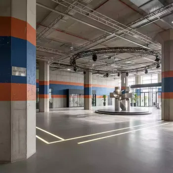 Аренда Штукатурка цементная БОЛАРС Универсаль в конгресс-холле отеля Жемчужина — ART SPACE
