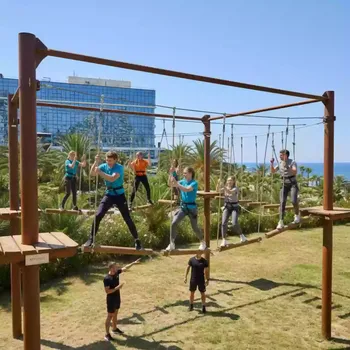 Аренда Тимбилдинг "Веревочный курс" в Grand Karat Sochi — ART SPACE