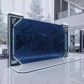 Аренда Фотозона из синих пайеток в Mantera Supreme — ART SPACE
