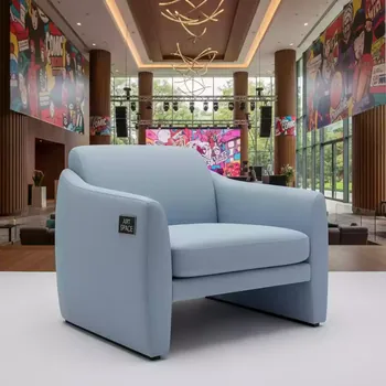 Аренда Стул с подлокотниками пастельно голубой Gorg в Rodina Grand Hotel & SPA — ART SPACE