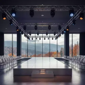Аренда Алюминиевая ферма PKC 390х390 в Гранд Отель Поляна — ART SPACE