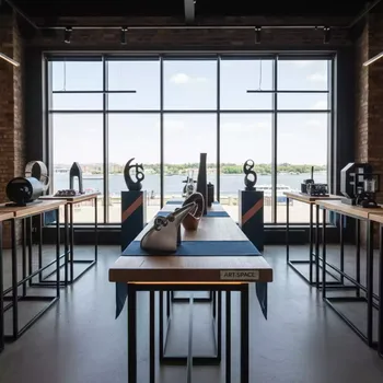Аренда Столы барные высокие для конференций в ресторане «Паруса» — ART SPACE