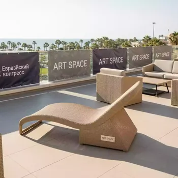 Аренда Шезлонг "Лиссабон" искусственный ротанг соломенный в Imeretinskiy Hotel — ART SPACE