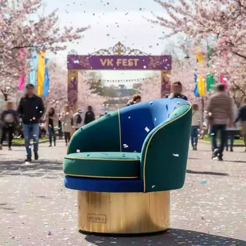 Аренда Кресло вращающееся Мэник в парке «Ривьера» — ART SPACE