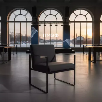 Аренда Стул Саф Ина черный в зале «Чайка» (Морпорт) — ART SPACE
