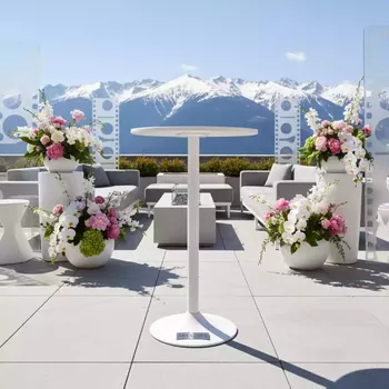 Аренда Стол коктейльный Genre White d 70 в Поляна 1389 Отель и Спа — ART SPACE