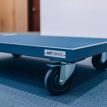 Аренда Тележка платформенная 4 колесная Стелла КПБ 300 160 K до 400 кг в Novotel Resort — ART SPACE