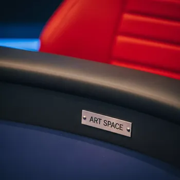 Аренда Стул Bali в ледовом дворце «Роза Хутор» — ART SPACE