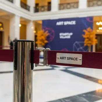 Аренда Лента эластичная с пряжкой бордовая в МФК «Горный» — ART SPACE