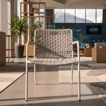 Аренда Стул Лион плетеный из роупа каркас сталь белый муар светло серый в Golden Tulip Rosa Khutor — ART SPACE