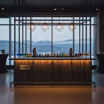 Аренда Велком бар на свадьбу в Sochi Marriott Krasnaya Polyana — ART SPACE