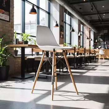 Аренда Стул барный дизайнерский Eames стиль DSW white в ресторане «Магадан» — ART SPACE