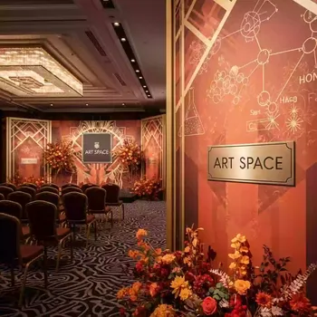 Аренда Фотообои на любой размер и с любой картинкой в Grand Karat Sochi — ART SPACE