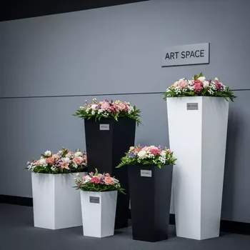 Аренда Комплект кашпо Rigo в комплексе Sea Galaxy — ART SPACE