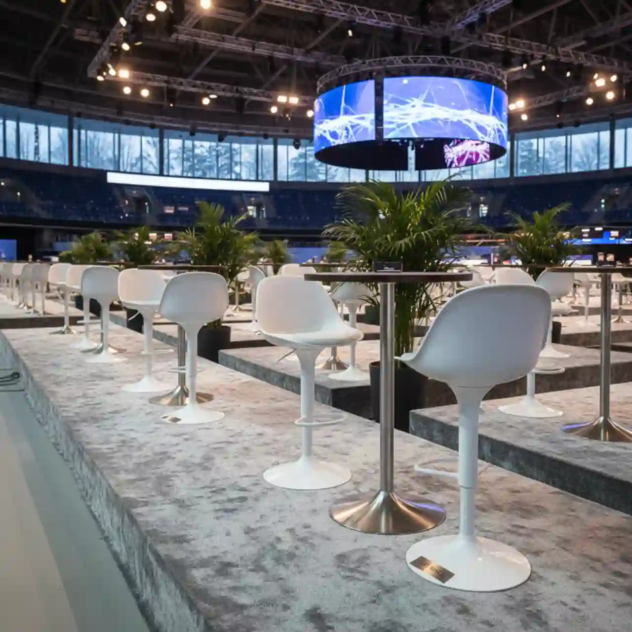 Стул пластиковый барный Faro