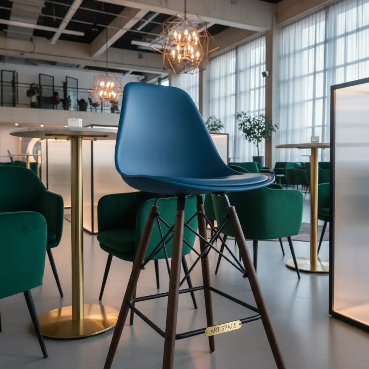 Стул барный синий Eames DSW Butterfly