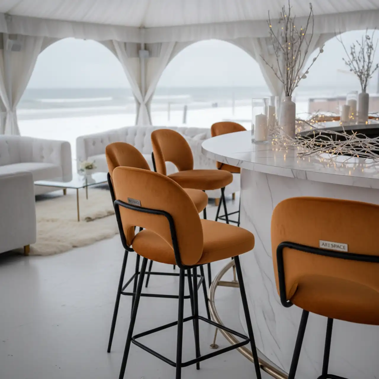 Стул барный мягкий Venice велюр карамель черный металл