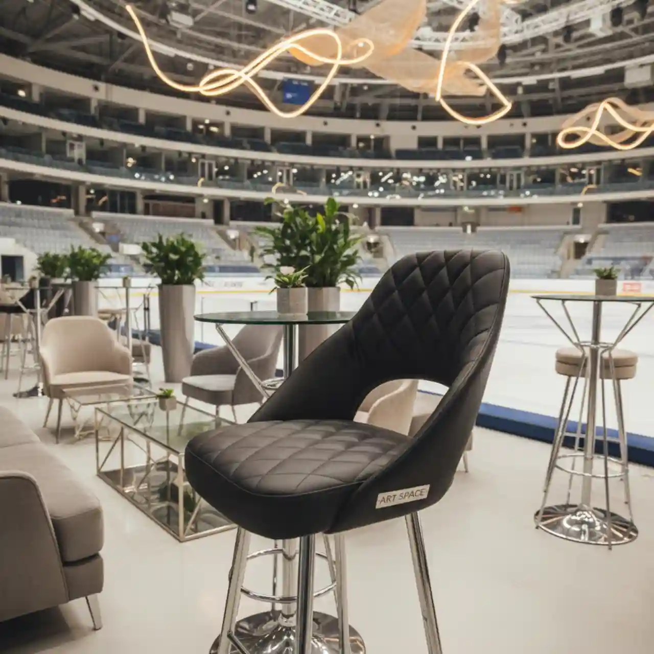 Барный стул Роки черная кожа