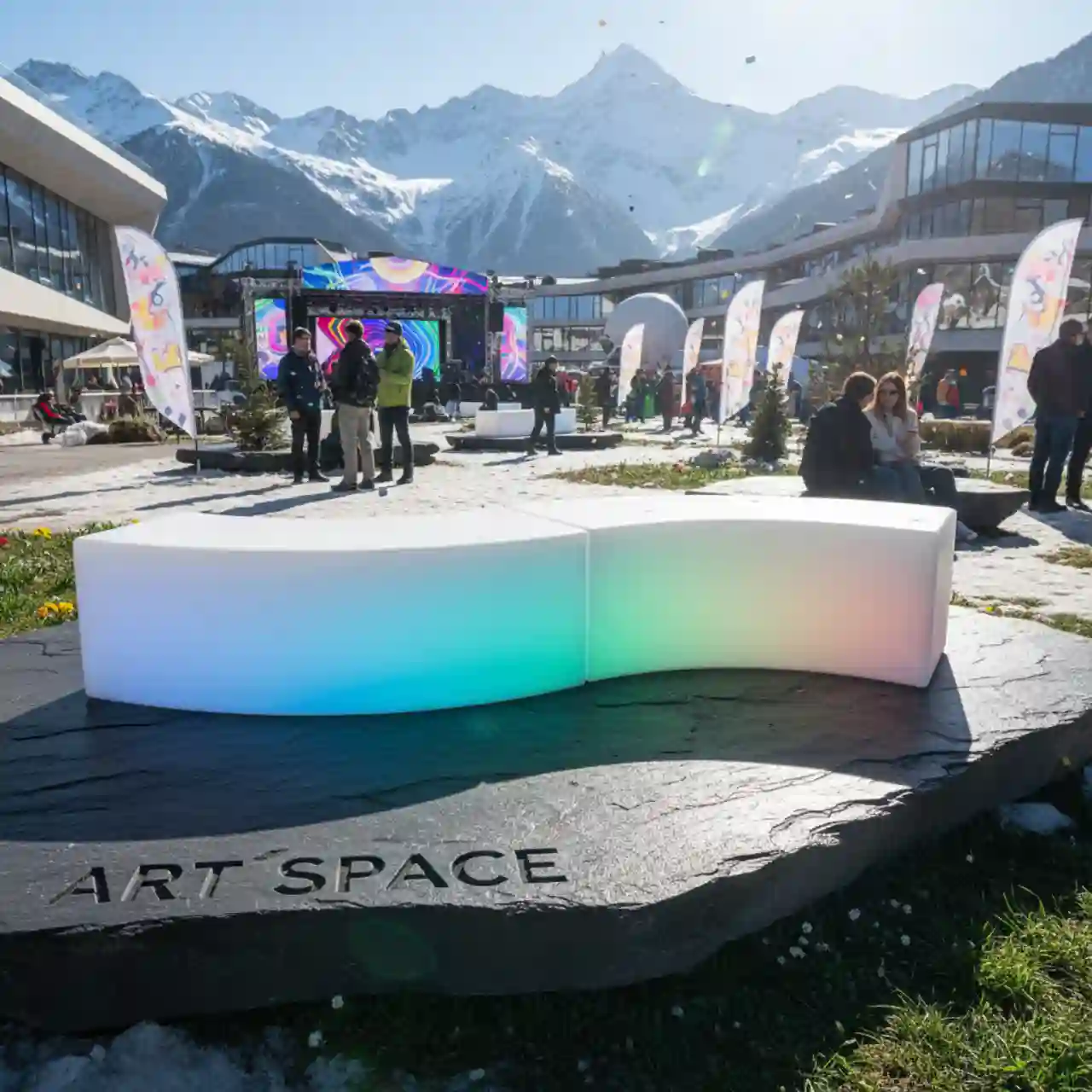 Банкетки – скамейки светящиеся LED RGBW подсветка, подходит для УЛИЦЫ и помещения