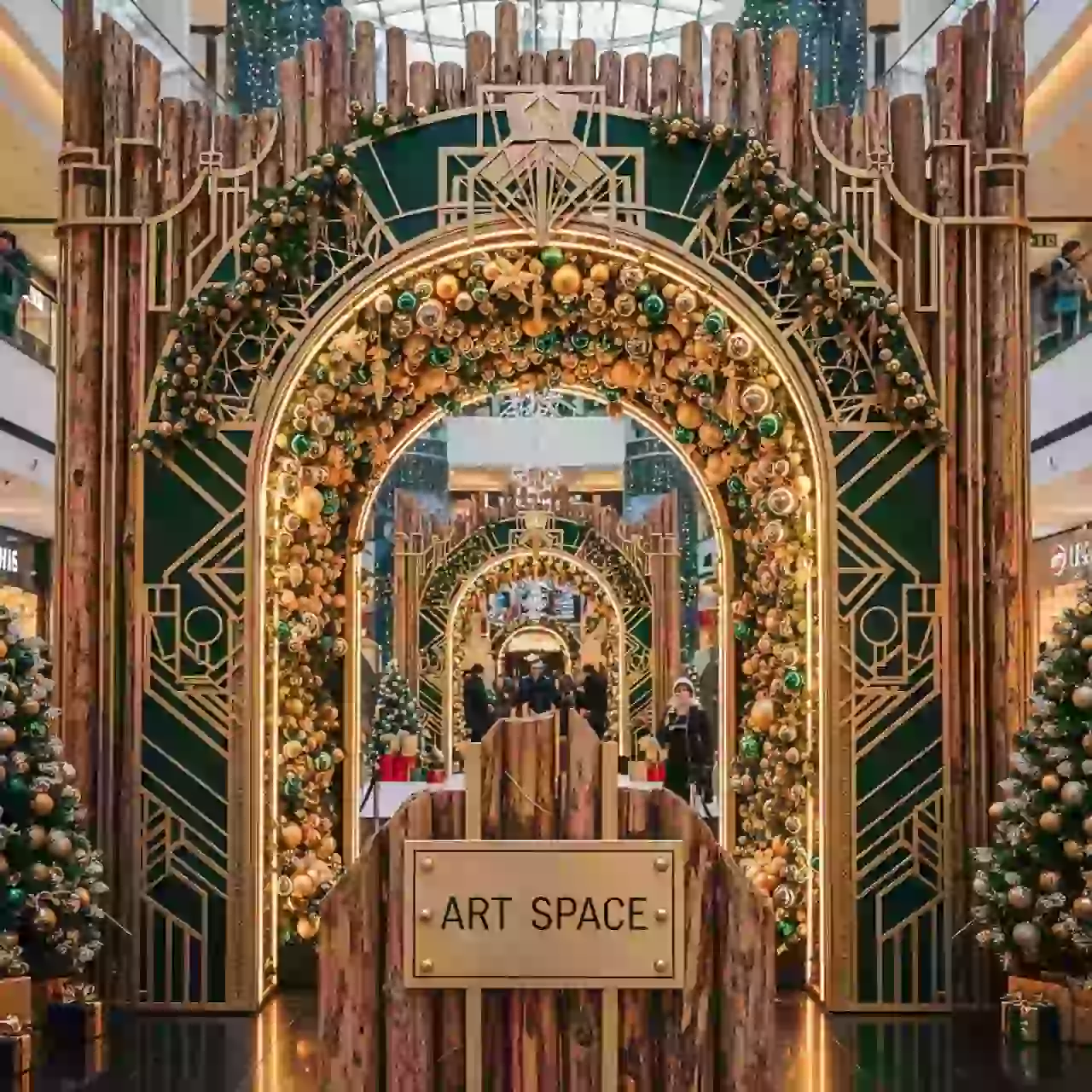 Аренда Арка еловая новогодняя в Сириус Арене — ART SPACE