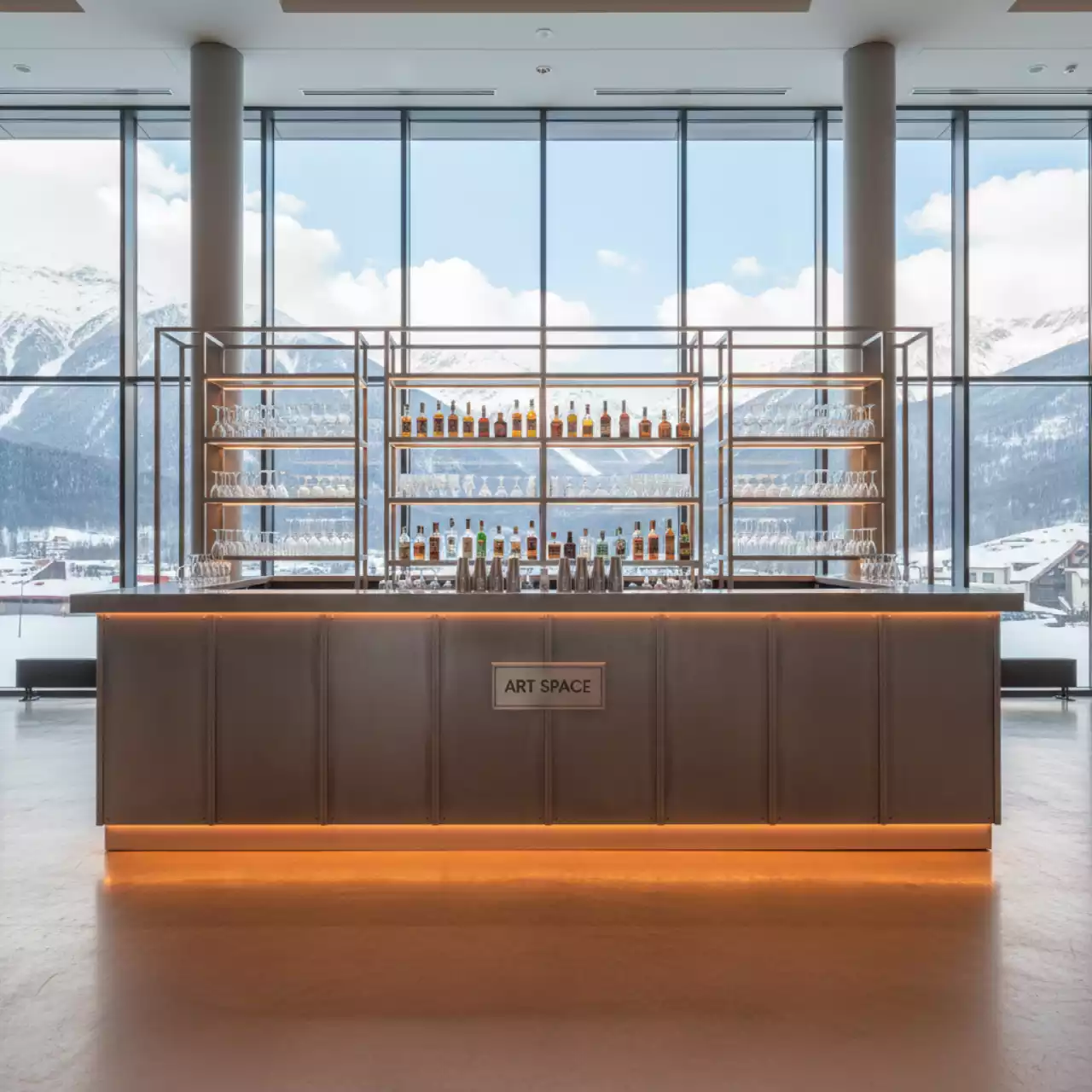 Аренда Бар авторский в Radisson Hotel Rosa Khutor — ART SPACE