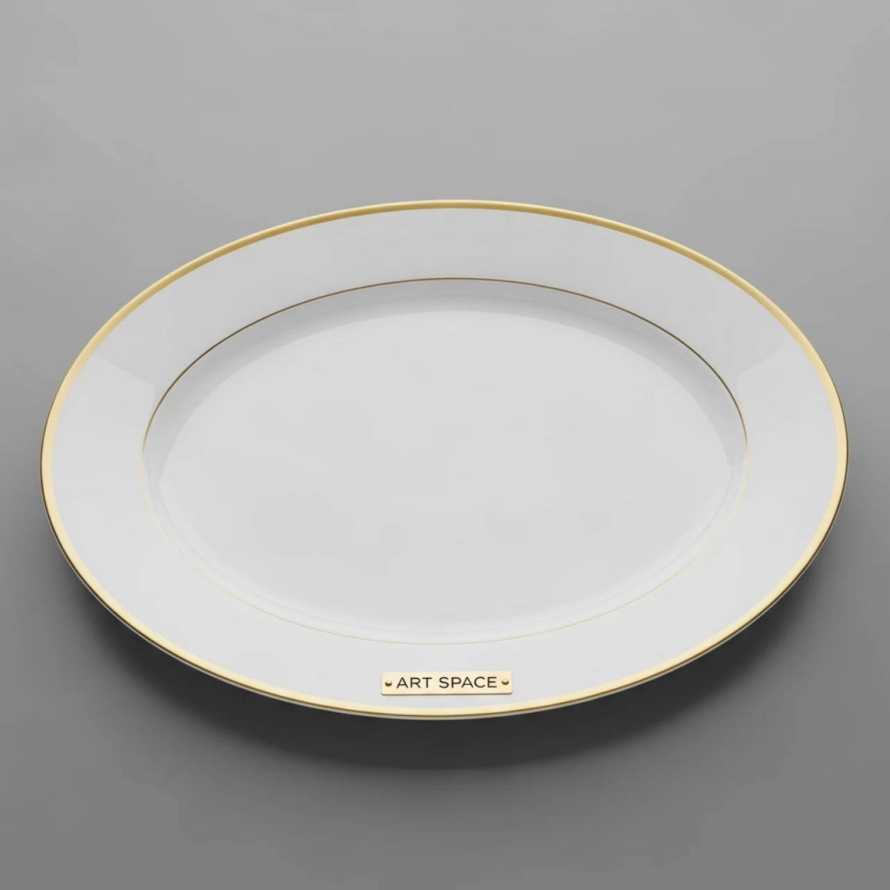 Аренда Блюдо овальное Беладонна белое с золотой каймой в Gamma Sirius — ART SPACE